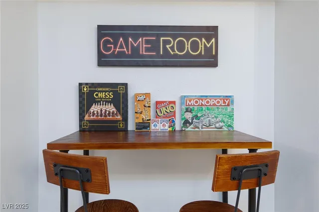 $3,500 | 9762 Silver Dusk Court, Las Vegas, NV 89183