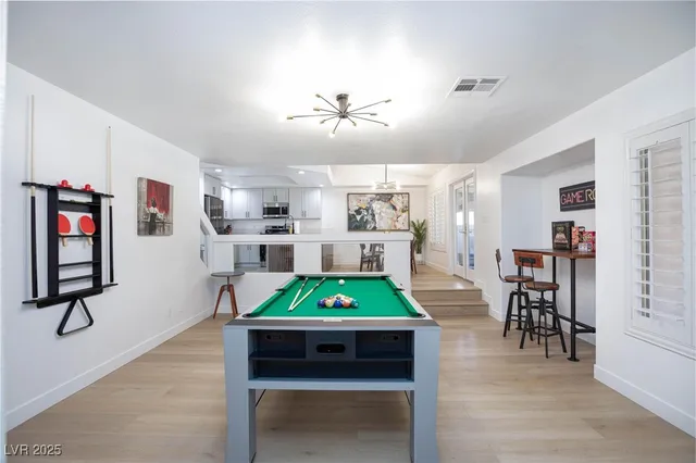 $3,500 | 9762 Silver Dusk Court, Las Vegas, NV 89183