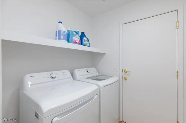 $3,500 | 9762 Silver Dusk Court, Las Vegas, NV 89183