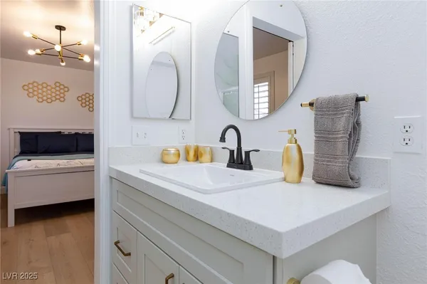 $3,500 | 9762 Silver Dusk Court, Las Vegas, NV 89183