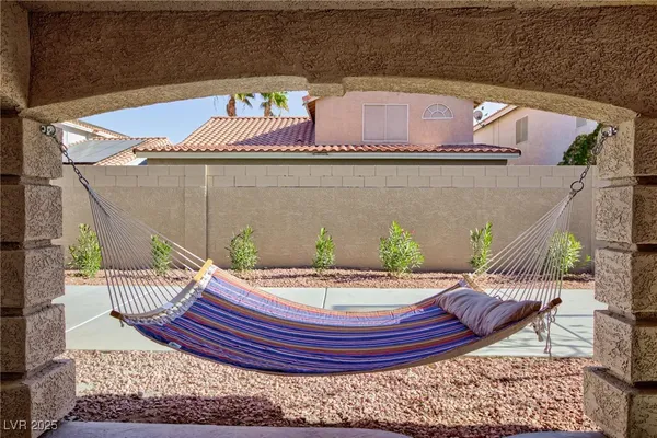 $3,500 | 9762 Silver Dusk Court, Las Vegas, NV 89183