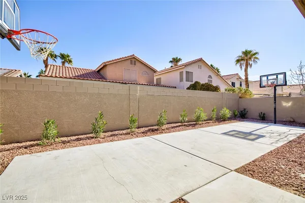 $3,500 | 9762 Silver Dusk Court, Las Vegas, NV 89183