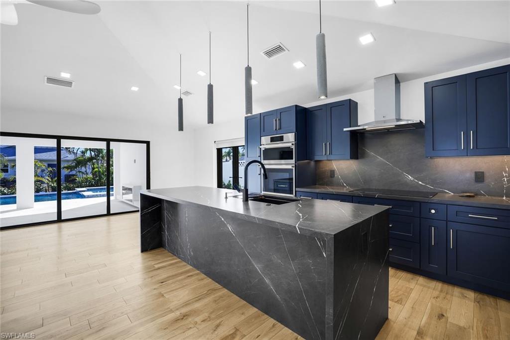 10771 6th Street North Naples, FL 34108 - Photo 11 of 39 Expensive island