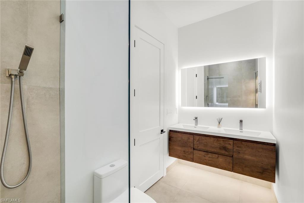 10771 6th Street North Naples, FL 34108 - Photo 20 of 39