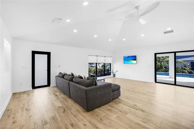 $1,679,000 | 10771 6th Street North, Naples, FL 34108