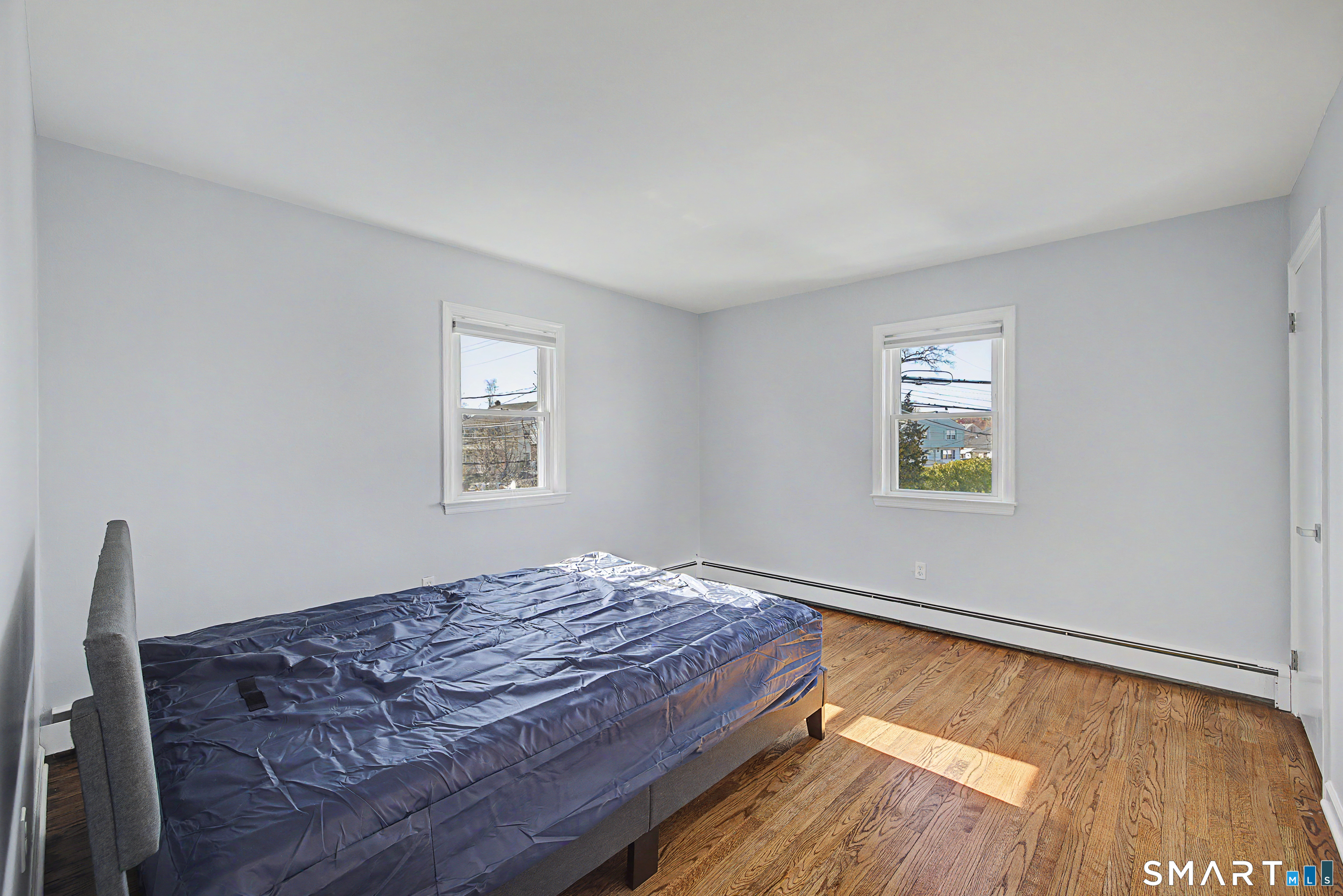 85 Iroquois Road Stamford, CT 06902 - Photo 19 of 27 main bedroom
