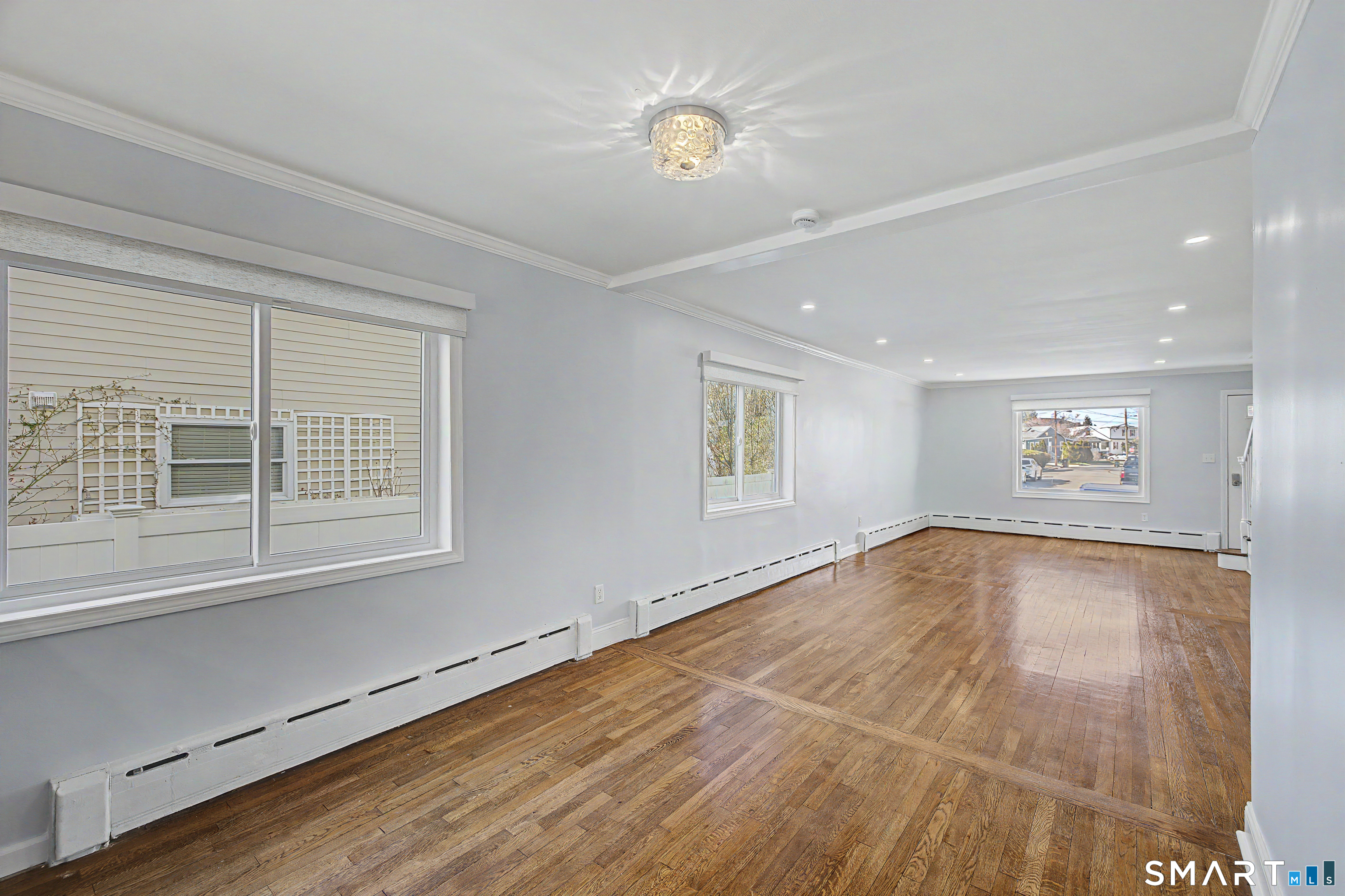 85 Iroquois Road Stamford, CT 06902 - Photo 10 of 27