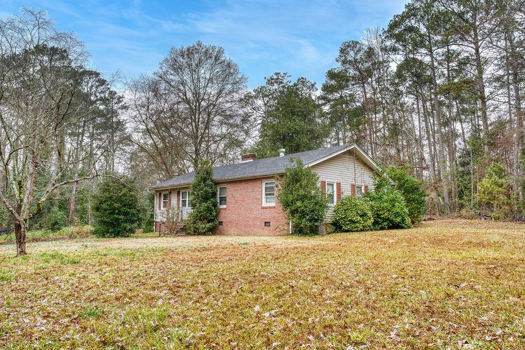 101 Simmons Drive Clinton, SC 29325 - Photo 33 of 35