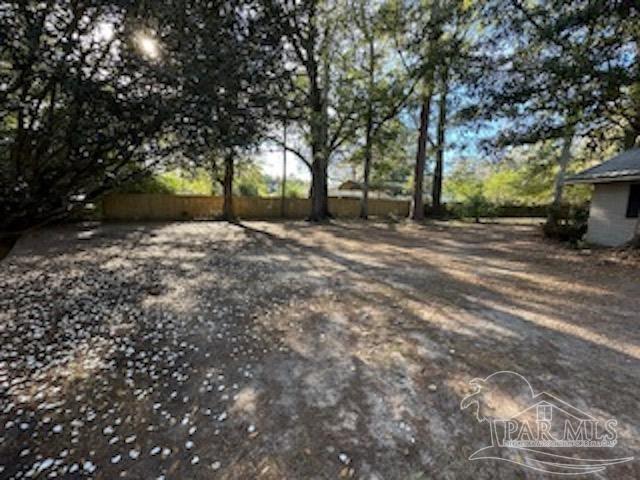 706 Candy Lane Cantonment, FL 32533 - Photo 6 of 25