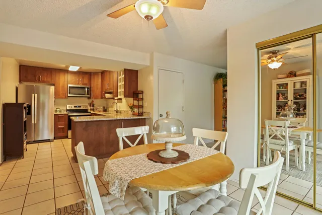 $329,999 | 2352 Bridlewood Drive, Rancho Cordova, CA 95670