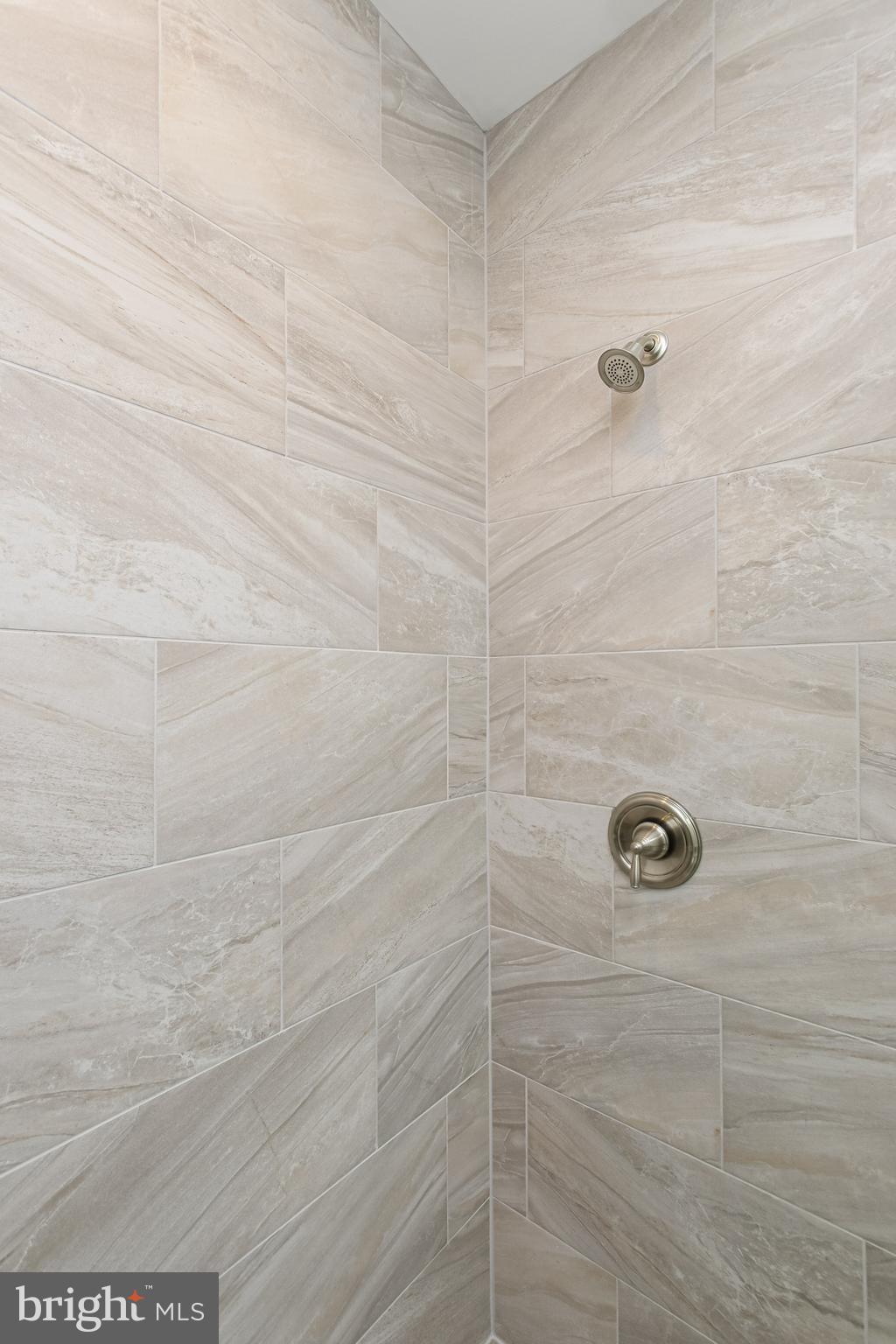 14442 Liberty Road Mount Airy, MD 21771 - Photo 32 of 51 Ceramic tile shower
