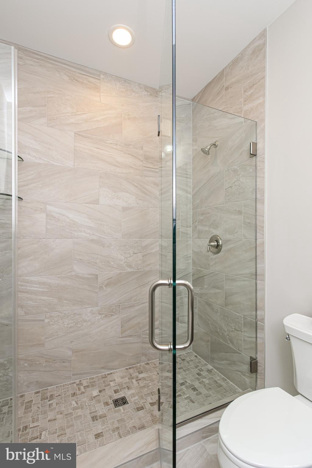 14442 Liberty Road Mount Airy, MD 21771 - Photo 33 of 51 Ceramic tile shower
