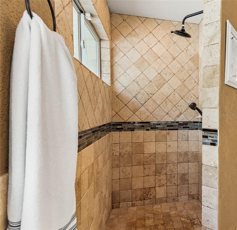 133 Ross Lake Lane Sanford, FL 32771 - Photo 19 of 32 a bathroom with a shower