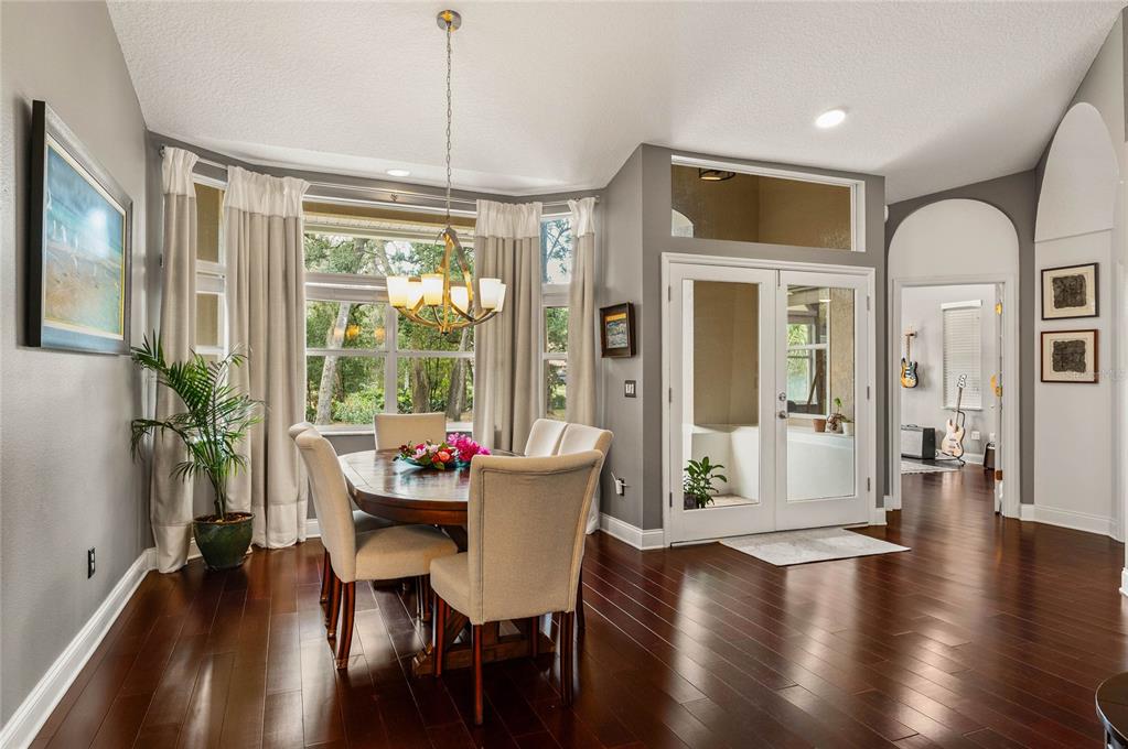 133 Ross Lake Lane Sanford, FL 32771 - Photo 4 of 32 a living room with furniture and wooden floor