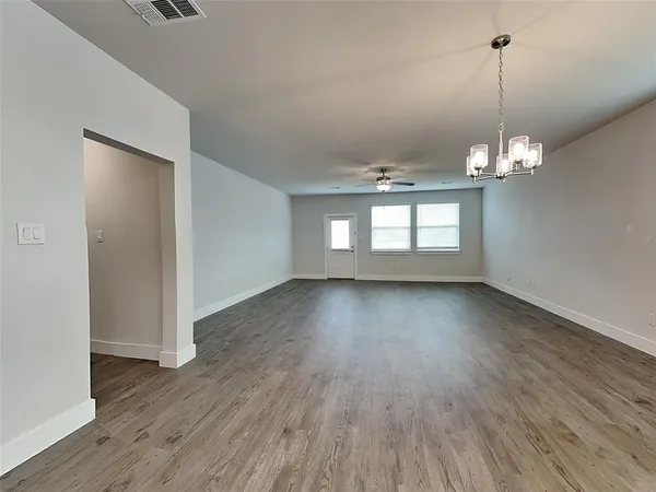 $2,262 | 3416 Tennessee Avenue, Lancaster, TX 75134