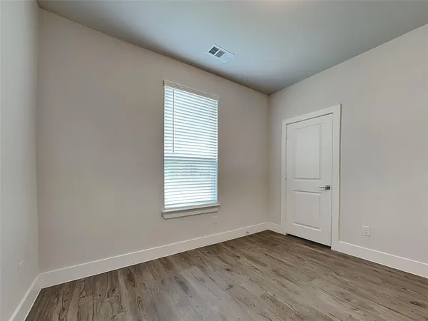 $2,262 | 3416 Tennessee Avenue, Lancaster, TX 75134