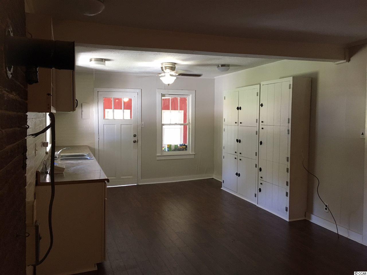 1653 Indian Branch Road Darlington, SC 29532 - Photo 9 of 24 Gallery Image 9