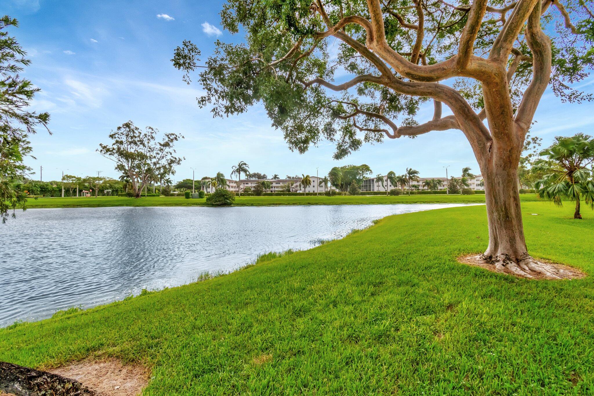 4040 Hythe A Boca Raton, FL 33434 - Photo 31 of 70 46-web-or-mls-DSC_9200