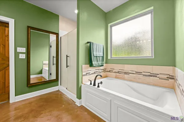 $415,000 | 100 Tranquility Oaks Denham Springs, Pine Grove, LA 70453