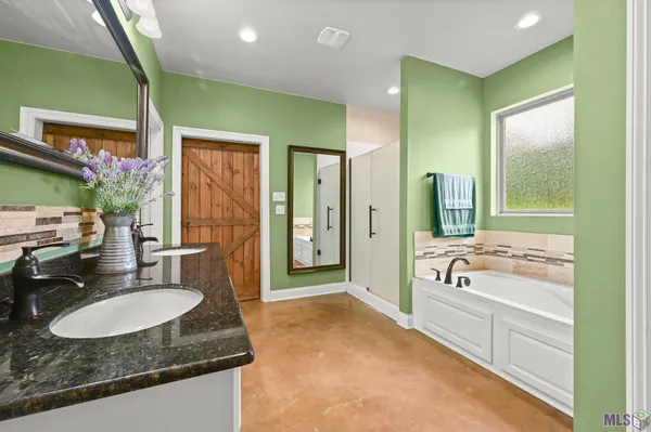 $415,000 | 100 Tranquility Oaks Denham Springs, Pine Grove, LA 70453