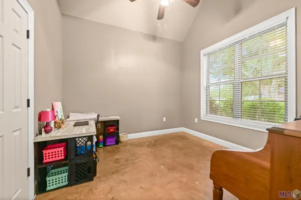 $415,000 | 100 Tranquility Oaks Denham Springs, Pine Grove, LA 70453