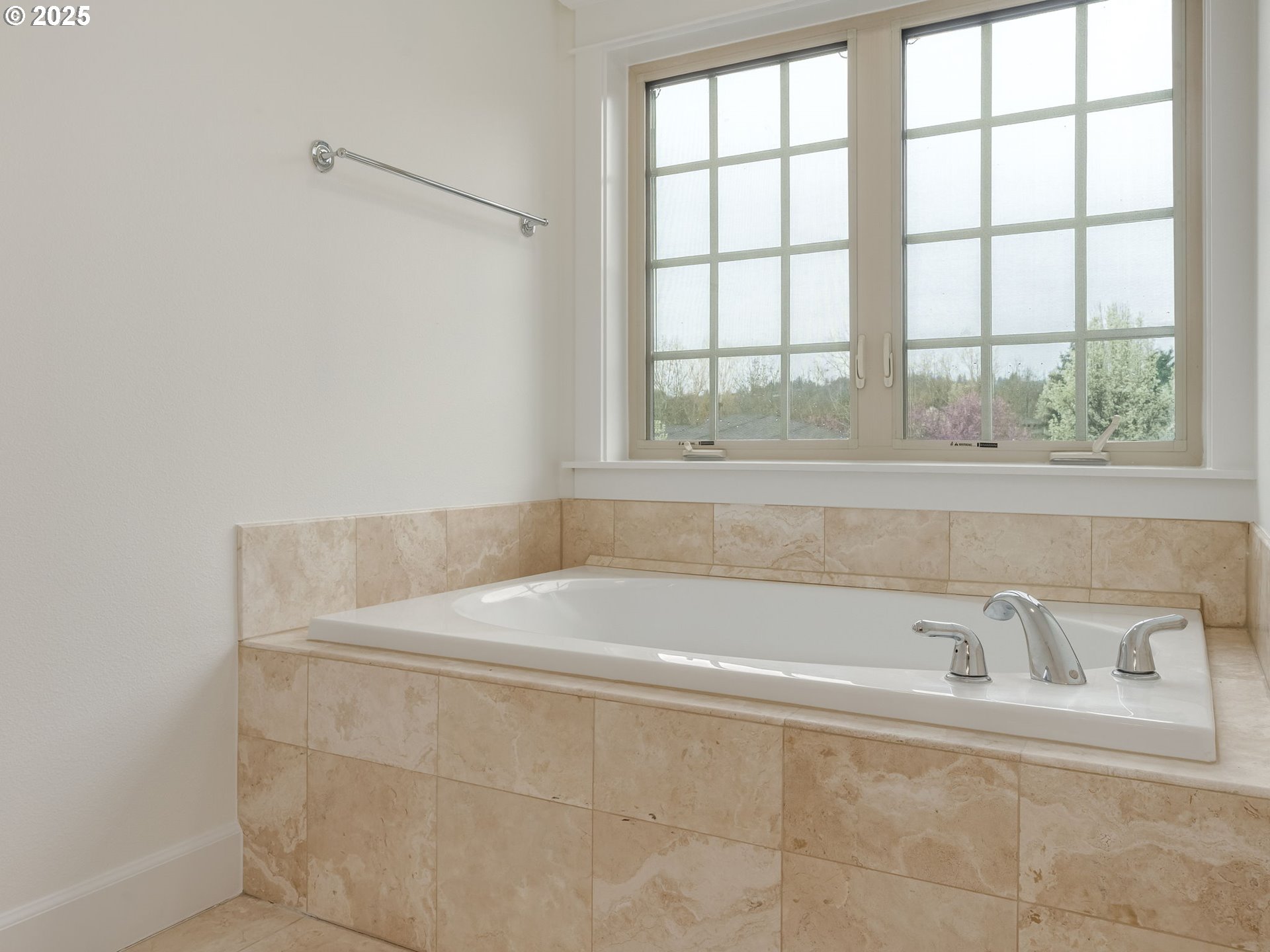 9472 Southeast Emerald Loop Happy Valley, OR 97086 - Photo 30 of 48