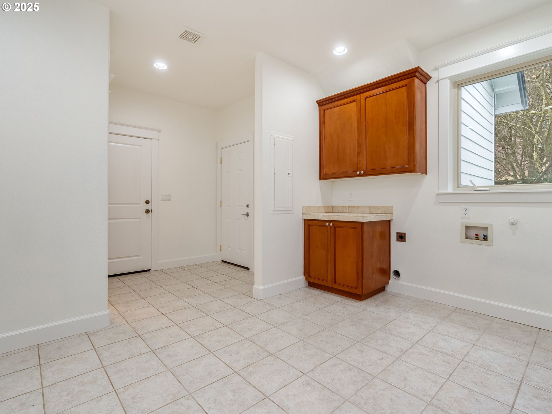 9472 Southeast Emerald Loop Happy Valley, OR 97086 - Photo 38 of 48