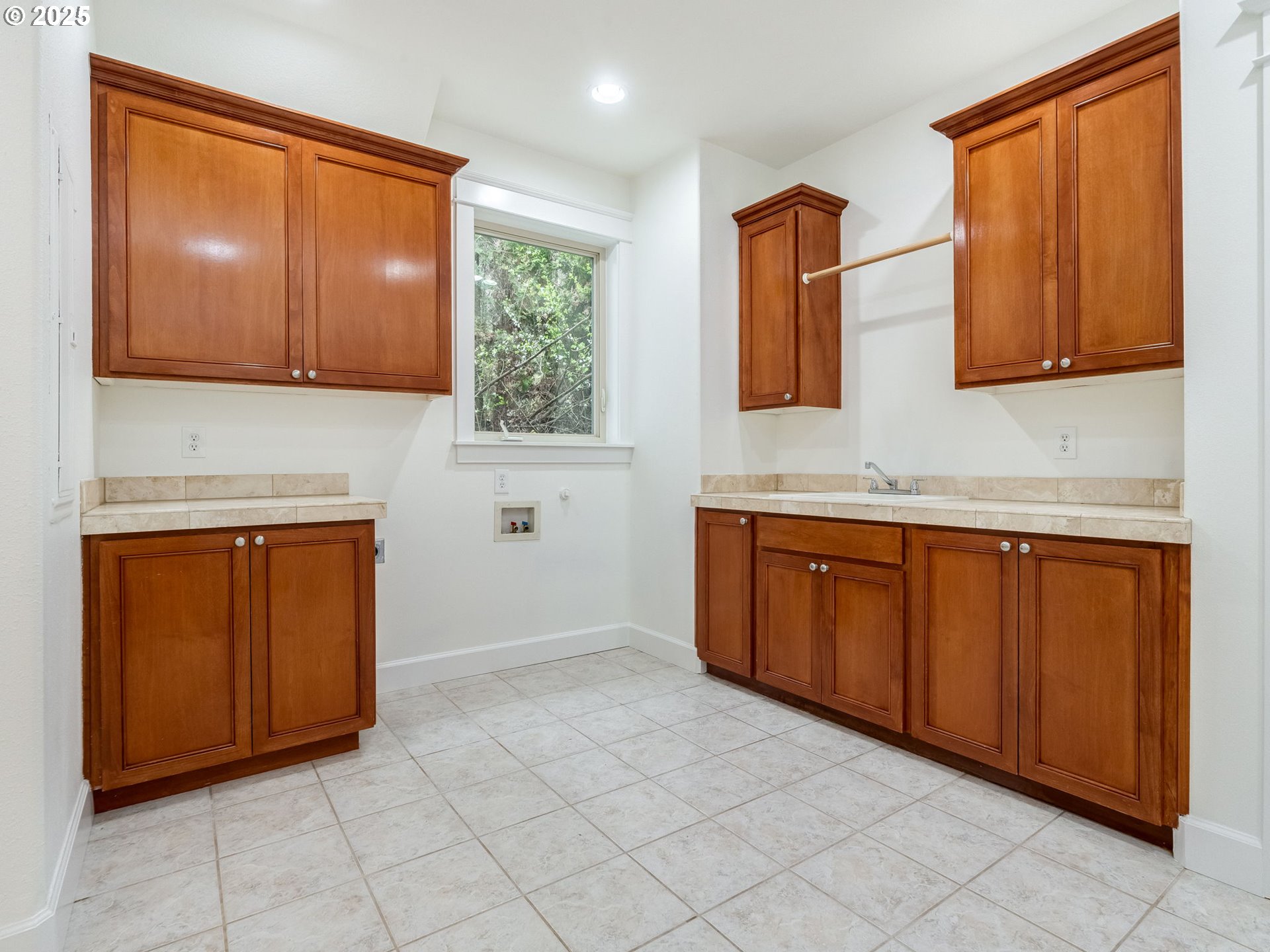 9472 Southeast Emerald Loop Happy Valley, OR 97086 - Photo 39 of 48