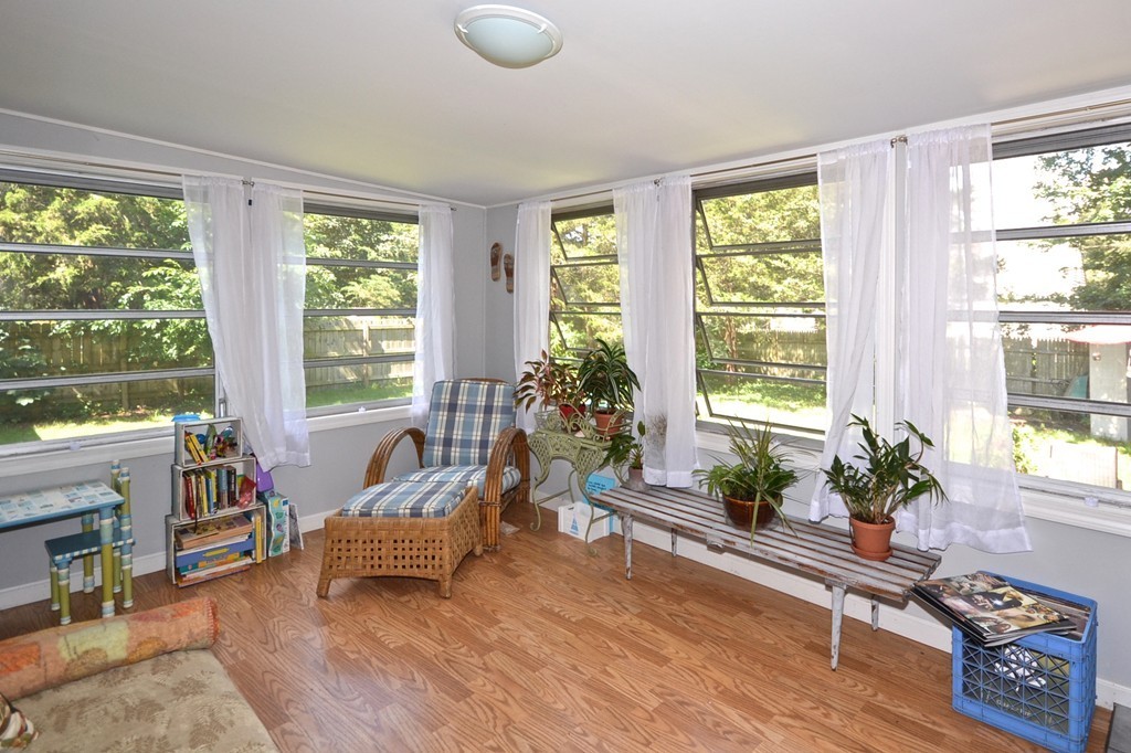 38 Gilbert Street Fairhaven, MA 02719 - Photo 9 of 11 Gallery Image 9