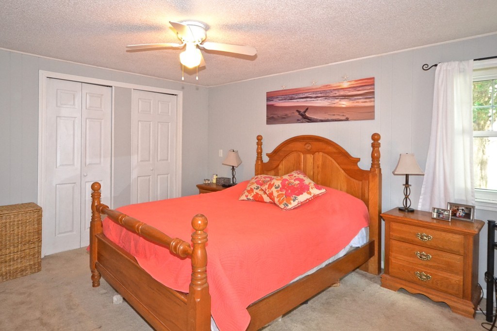 38 Gilbert Street Fairhaven, MA 02719 - Photo 10 of 11 Gallery Image 10