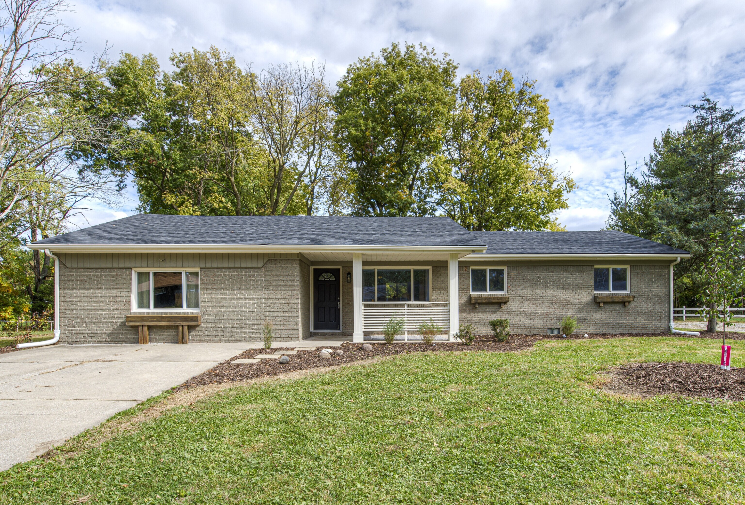 3535 Woodale Road Indianapolis, IN 46234 - Photo 1 of 43 Gallery Image 1