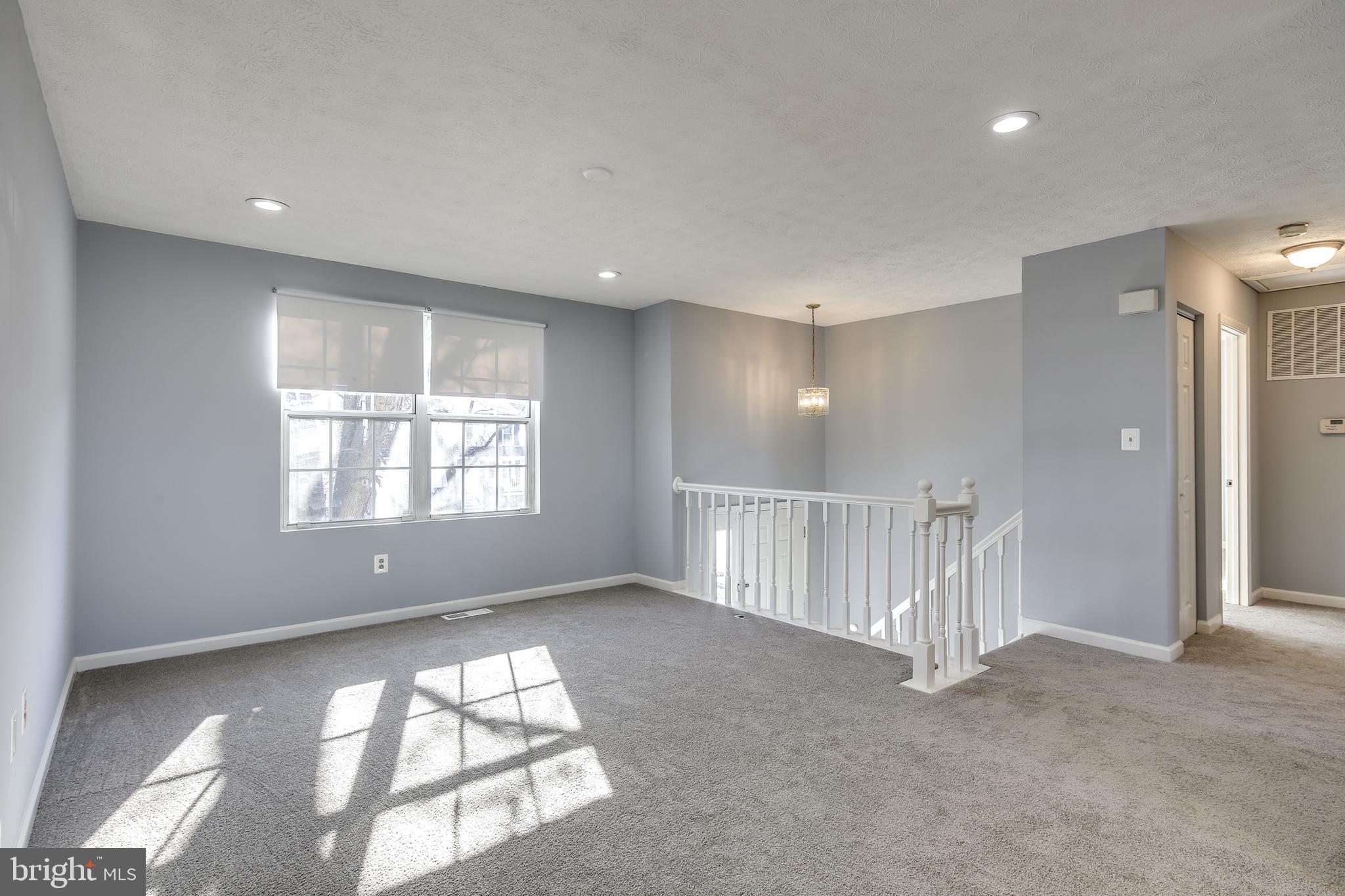 3100 Sounding Drive Edgewood, MD 21040 - Photo 5 of 29 Living Room with recessed lighting