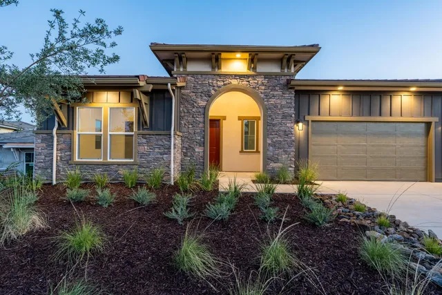 $729,999 | 4527 Iron Creek, Friant, CA 93626