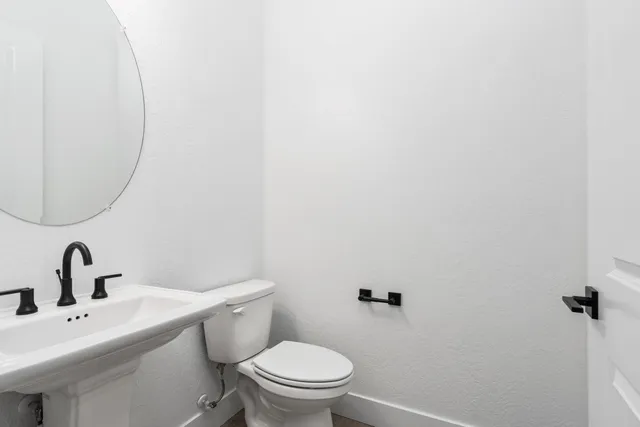 $729,999 | 4527 Iron Creek, Friant, CA 93626