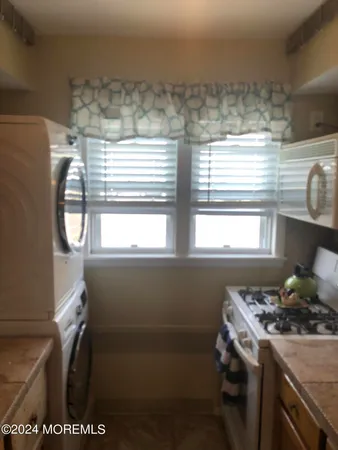$1,600 | 310 Maryland Avenue, Unit 11A, Point Pleasant Beach, NJ 08742