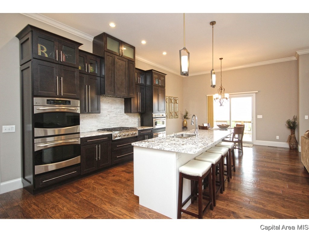 4701 Lynhurst Road Springfield, IL 62711 - Photo 7 of 35