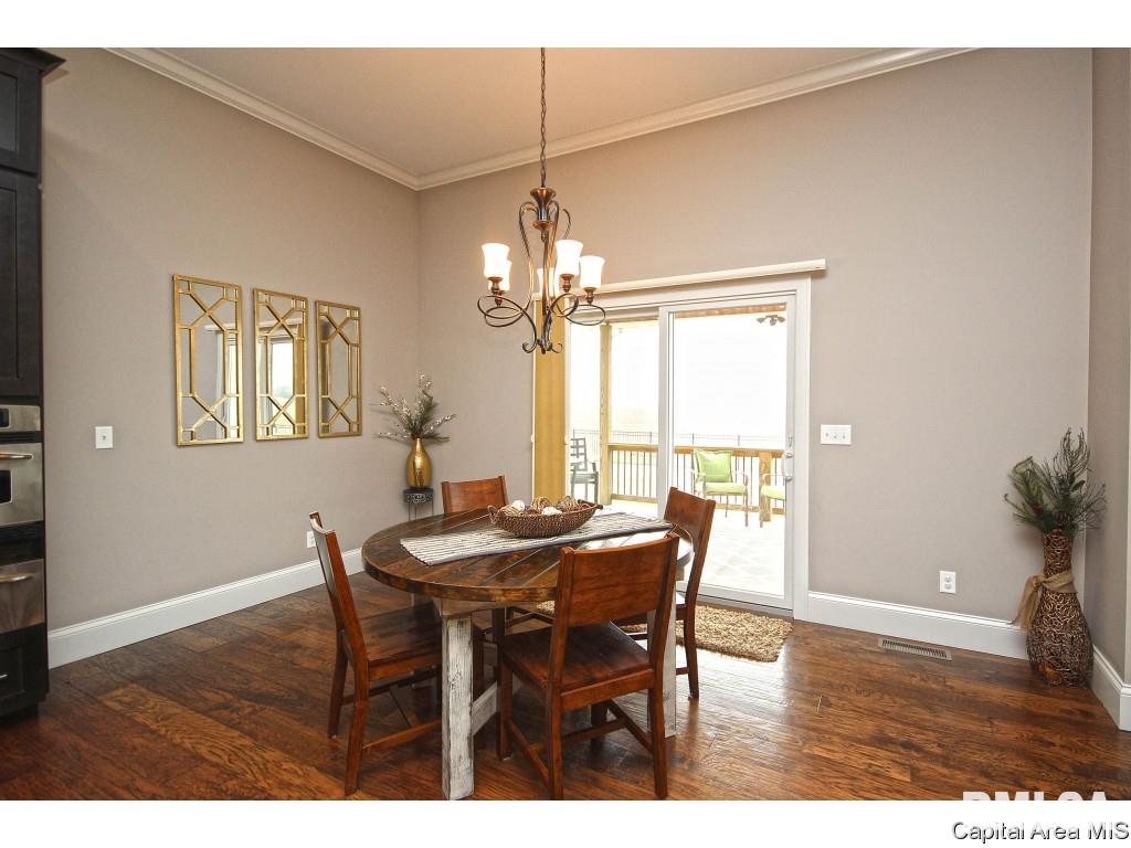 4701 Lynhurst Road Springfield, IL 62711 - Photo 9 of 35