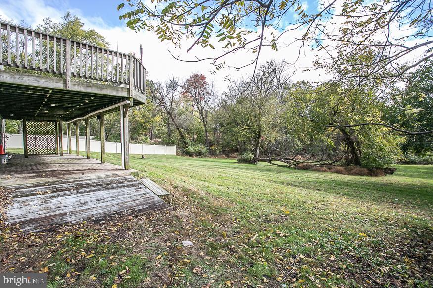 210 South Trooper Road Norristown, PA 19403 - Photo 9 of 11 Deck in Back