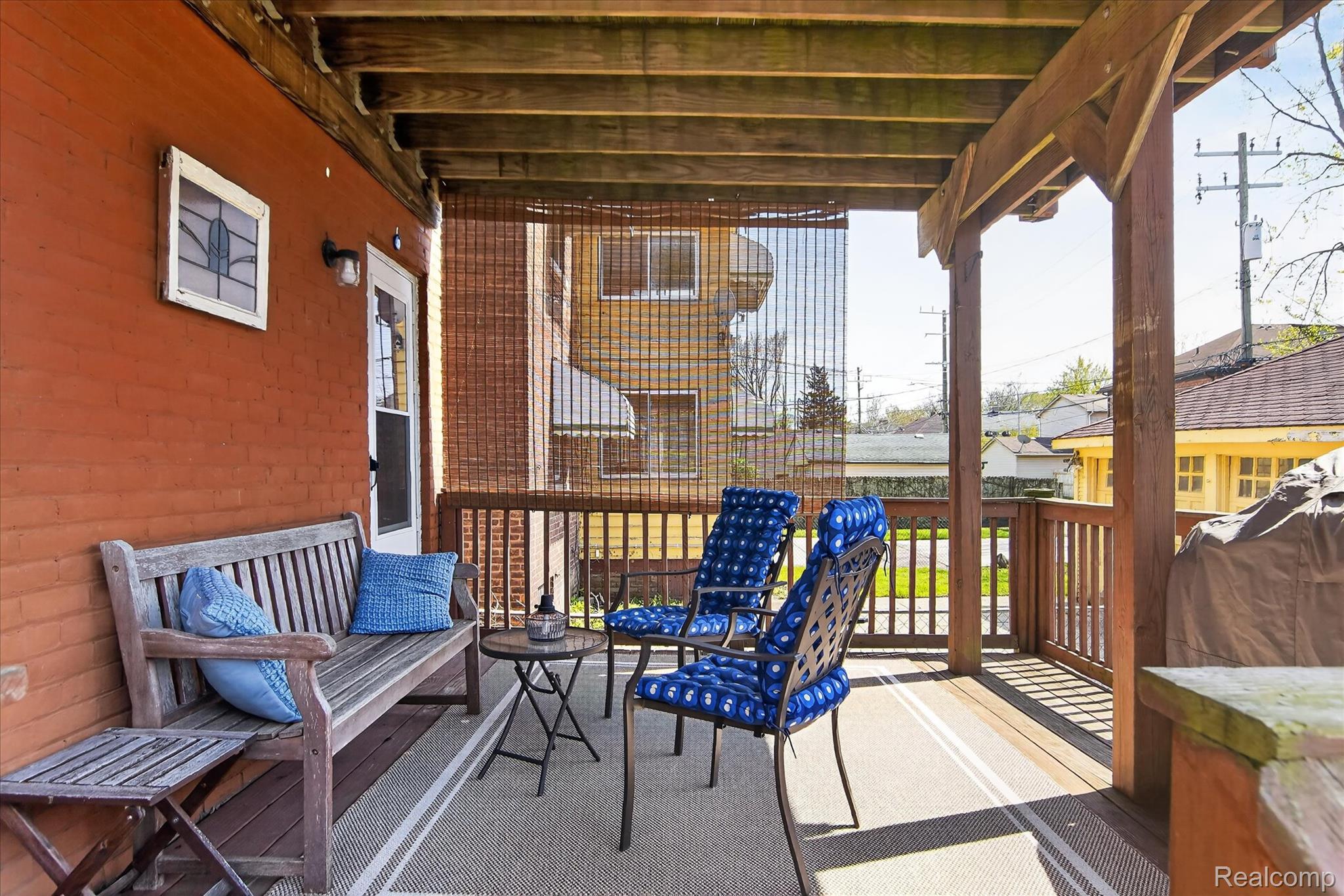925 Nottingham Road Grosse Pointe, MI 48230 - Photo 34 of 46 View of wooden deck