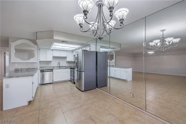 $1,640 | 8410 Eldora Avenue, Unit 1025, Las Vegas, NV 89117