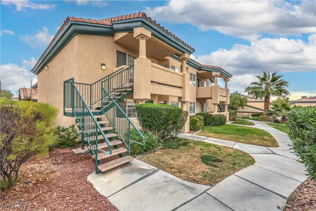 $1,640 | 8410 Eldora Avenue, Unit 1025, Las Vegas, NV 89117