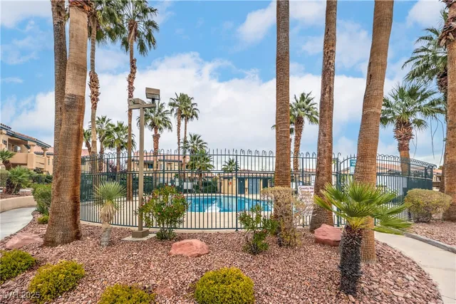 $1,640 | 8410 Eldora Avenue, Unit 1025, Las Vegas, NV 89117