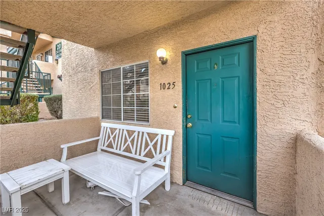 $1,640 | 8410 Eldora Avenue, Unit 1025, Las Vegas, NV 89117