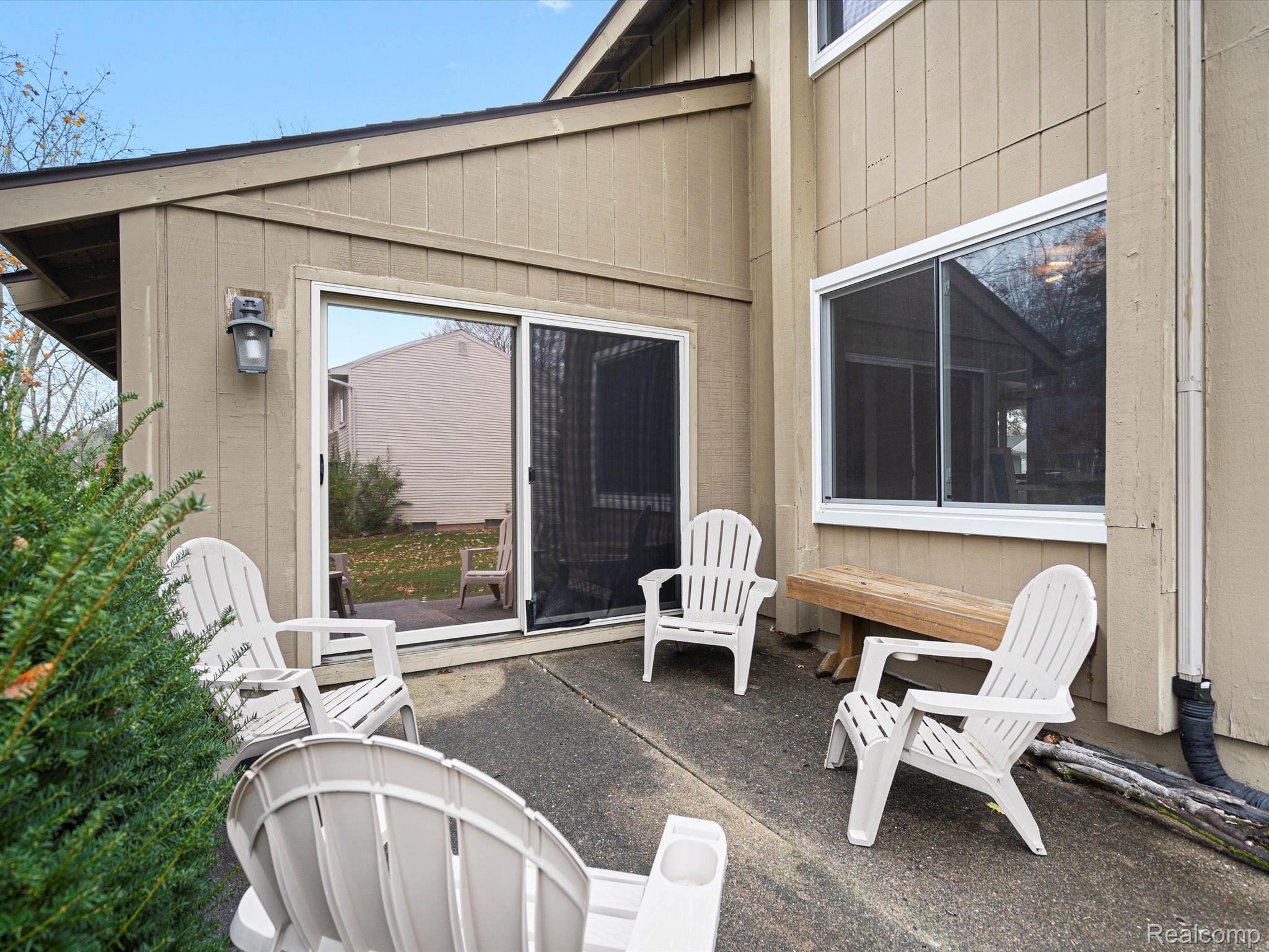 5132 Patrick Road West Bloomfield, MI 48322 - Photo 35 of 41 Gallery Image 35