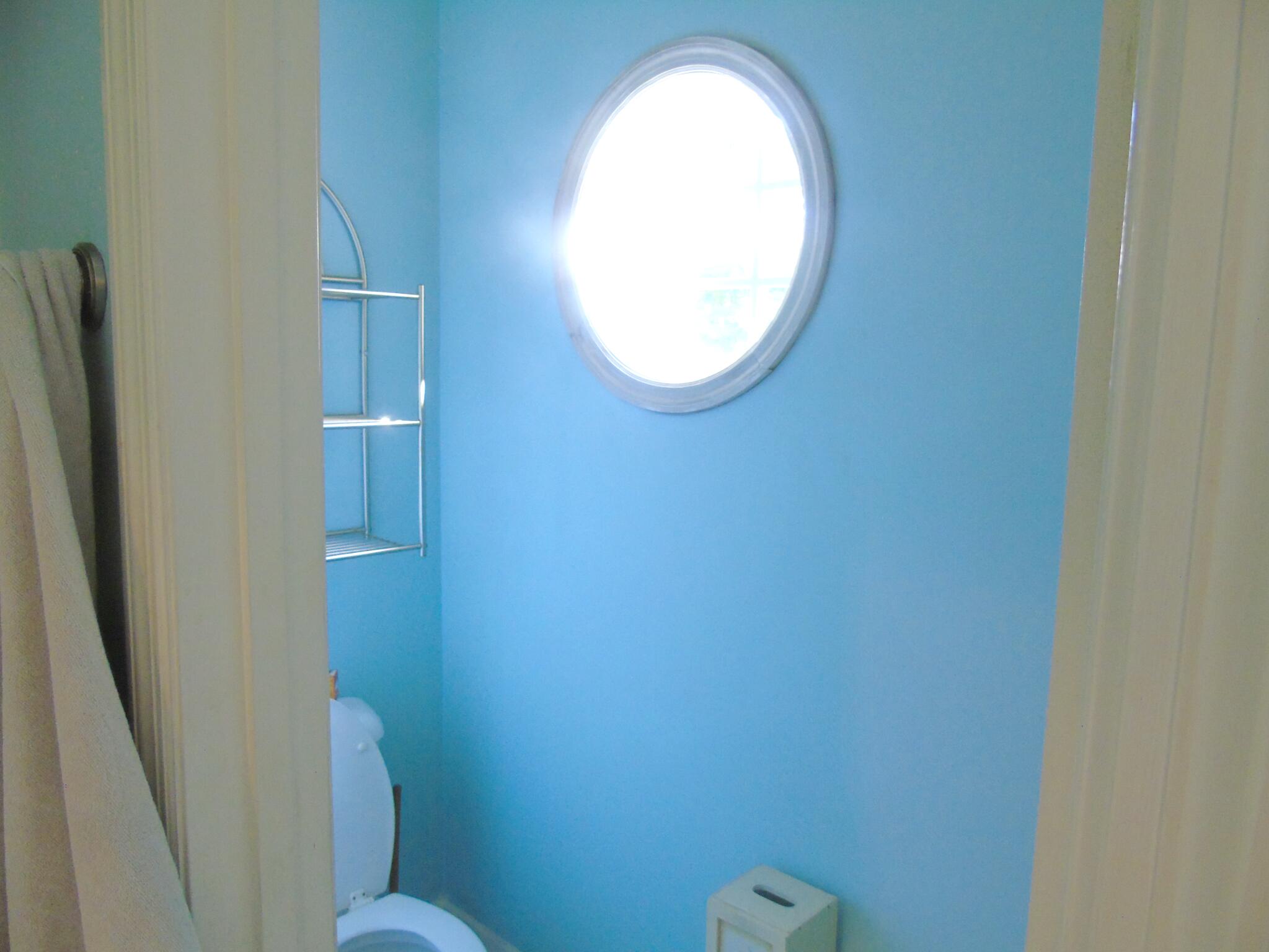 1371 Roach Hollow Road Ringgold, GA 30736 - Photo 13 of 17 Ship window