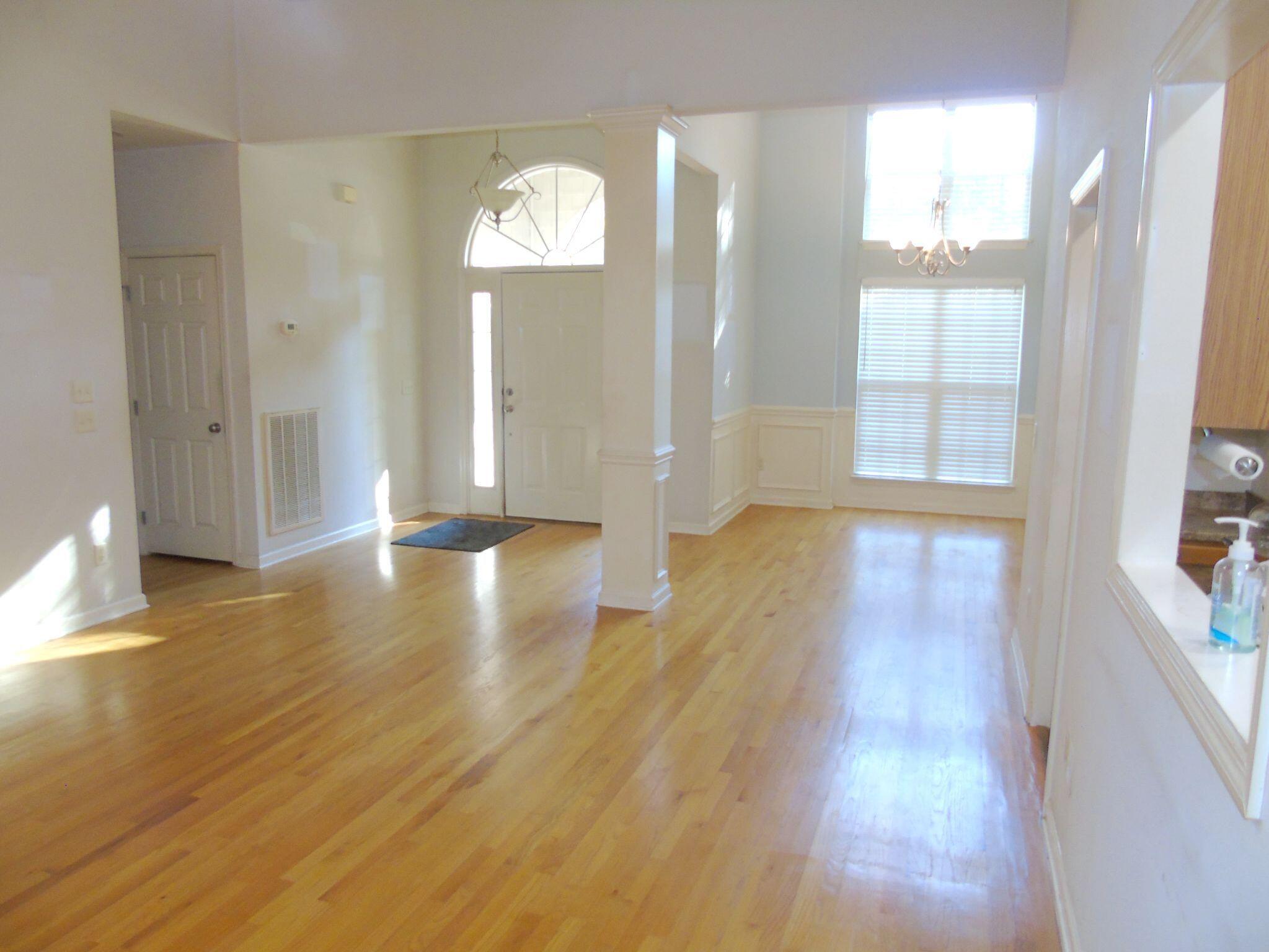 1371 Roach Hollow Road Ringgold, GA 30736 - Photo 2 of 17 High ceilings