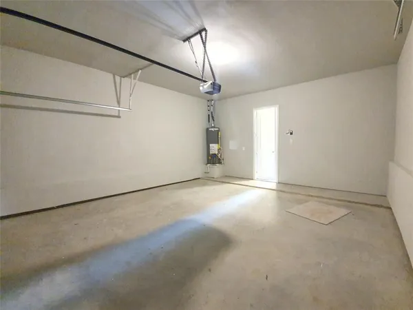 $3,300 | 8266 Primrose Way, Dallas, TX 75252