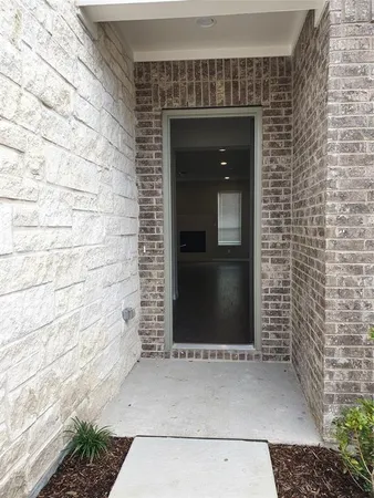 $3,300 | 8266 Primrose Way, Dallas, TX 75252