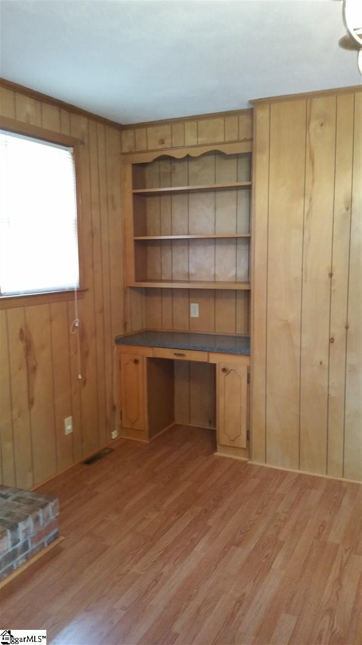 926 Winterhawk Circle Inman, SC 29349 - Photo 25 of 27 Built-in desk and shelves in the Living Room