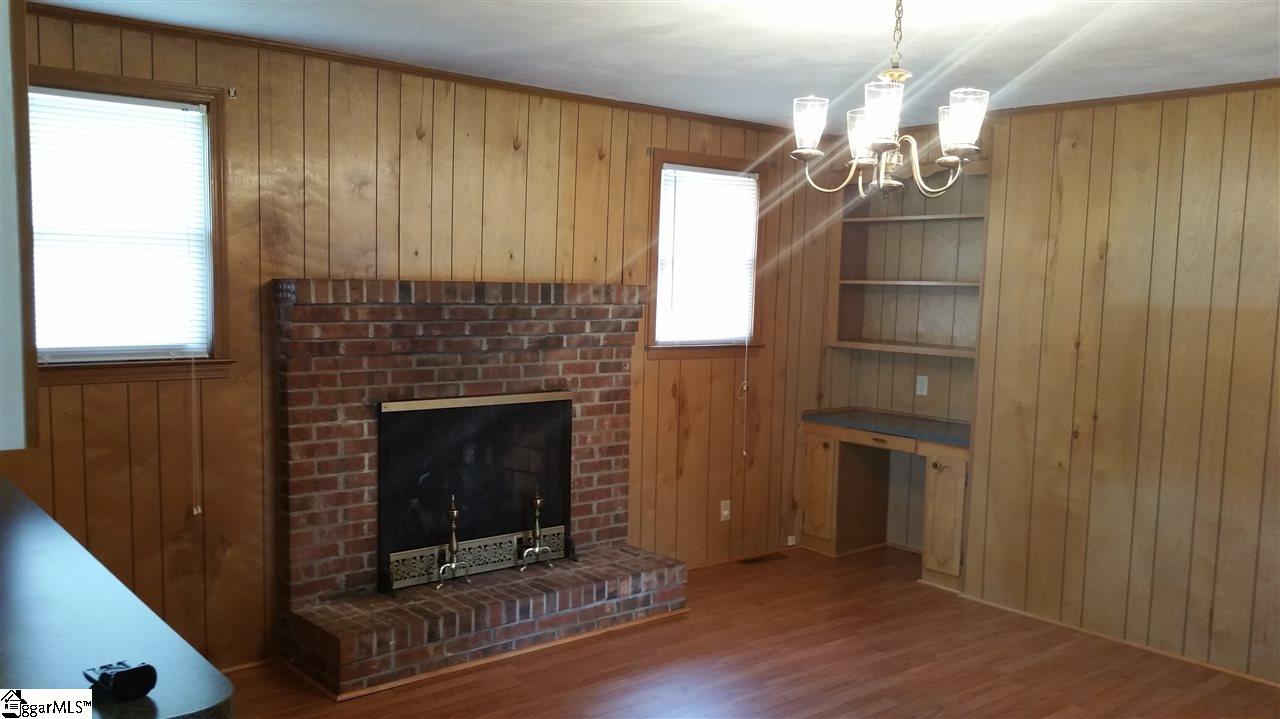 926 Winterhawk Circle Inman, SC 29349 - Photo 10 of 27 Living Room view from near the Kitchen